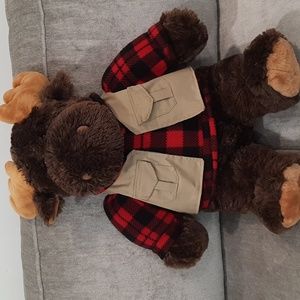 Dan Dee Moose Red Plaid Vest Plush Doll Stuffed Animal Woods Forest Woodland